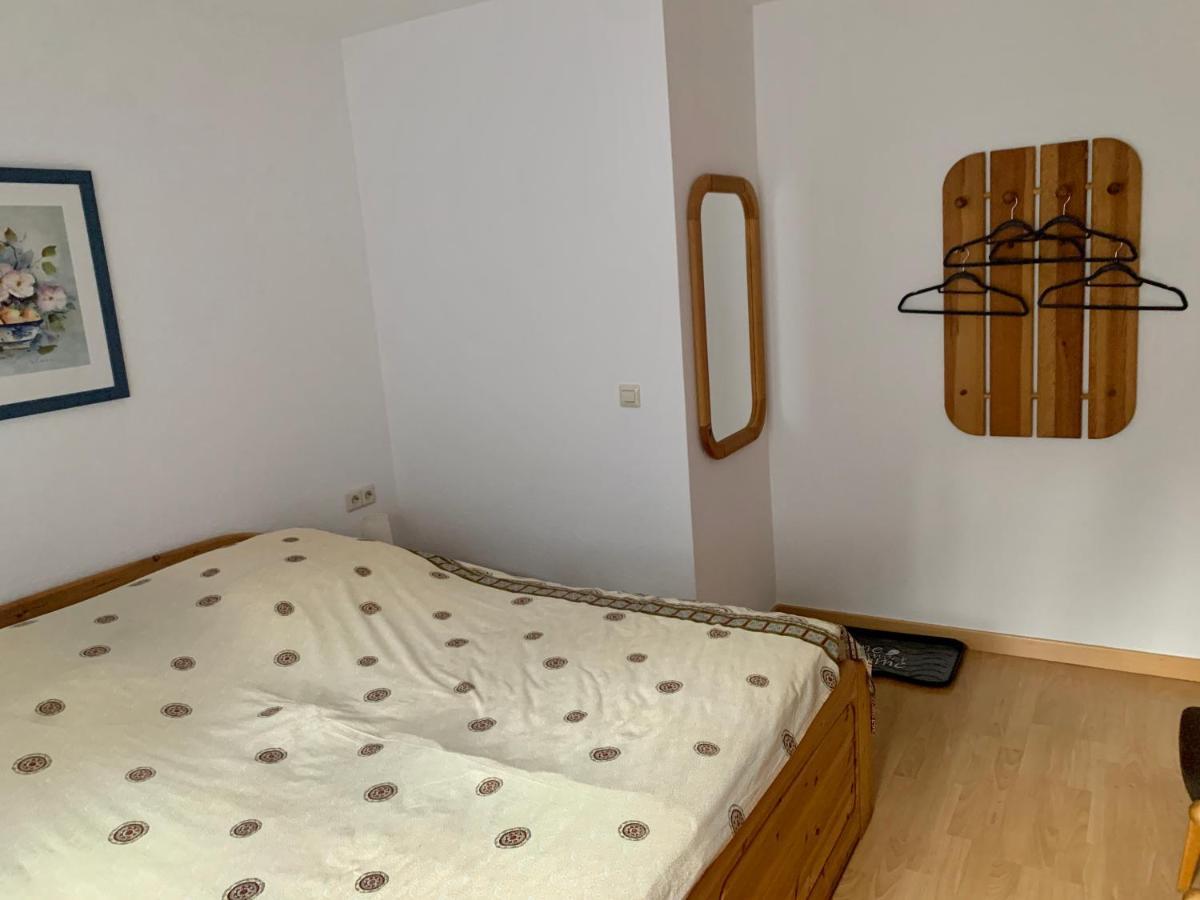 Einladendes Appartement Im Gruenen Fuer 2 Personen 奥斯特拉赫 外观 照片