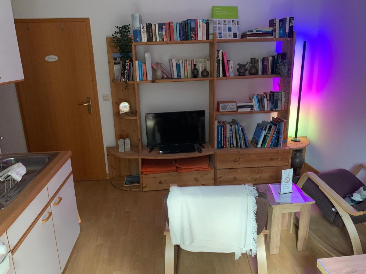 Einladendes Appartement Im Gruenen Fuer 2 Personen 奥斯特拉赫 外观 照片
